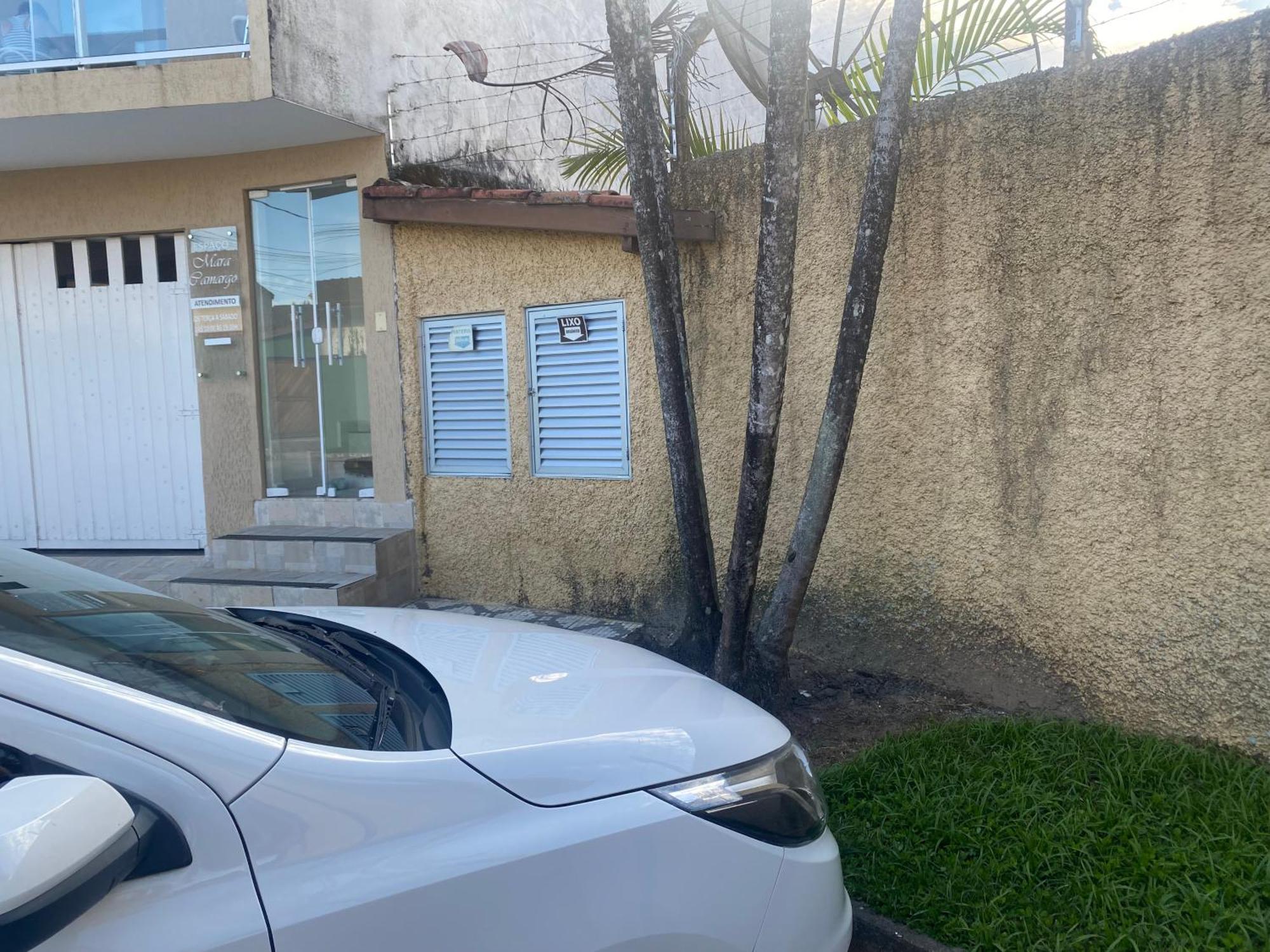 Triplex Piscina Churrasqueira Lava E Seca Wi-Fi E 2 Tvs Em Condominio Com 90M2 No Centro De Убатуба Екстериор снимка