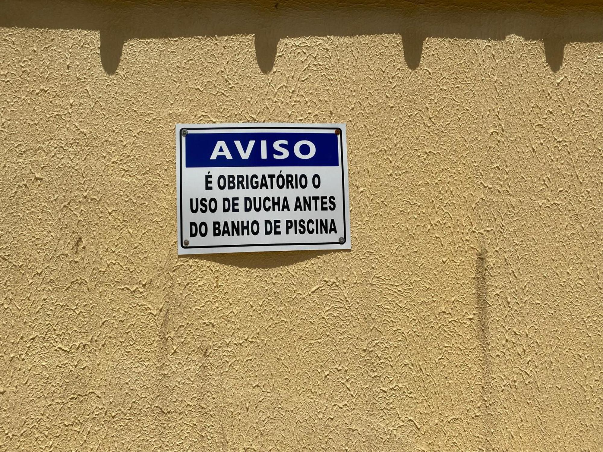 Triplex Piscina Churrasqueira Lava E Seca Wi-Fi E 2 Tvs Em Condominio Com 90M2 No Centro De Убатуба Екстериор снимка
