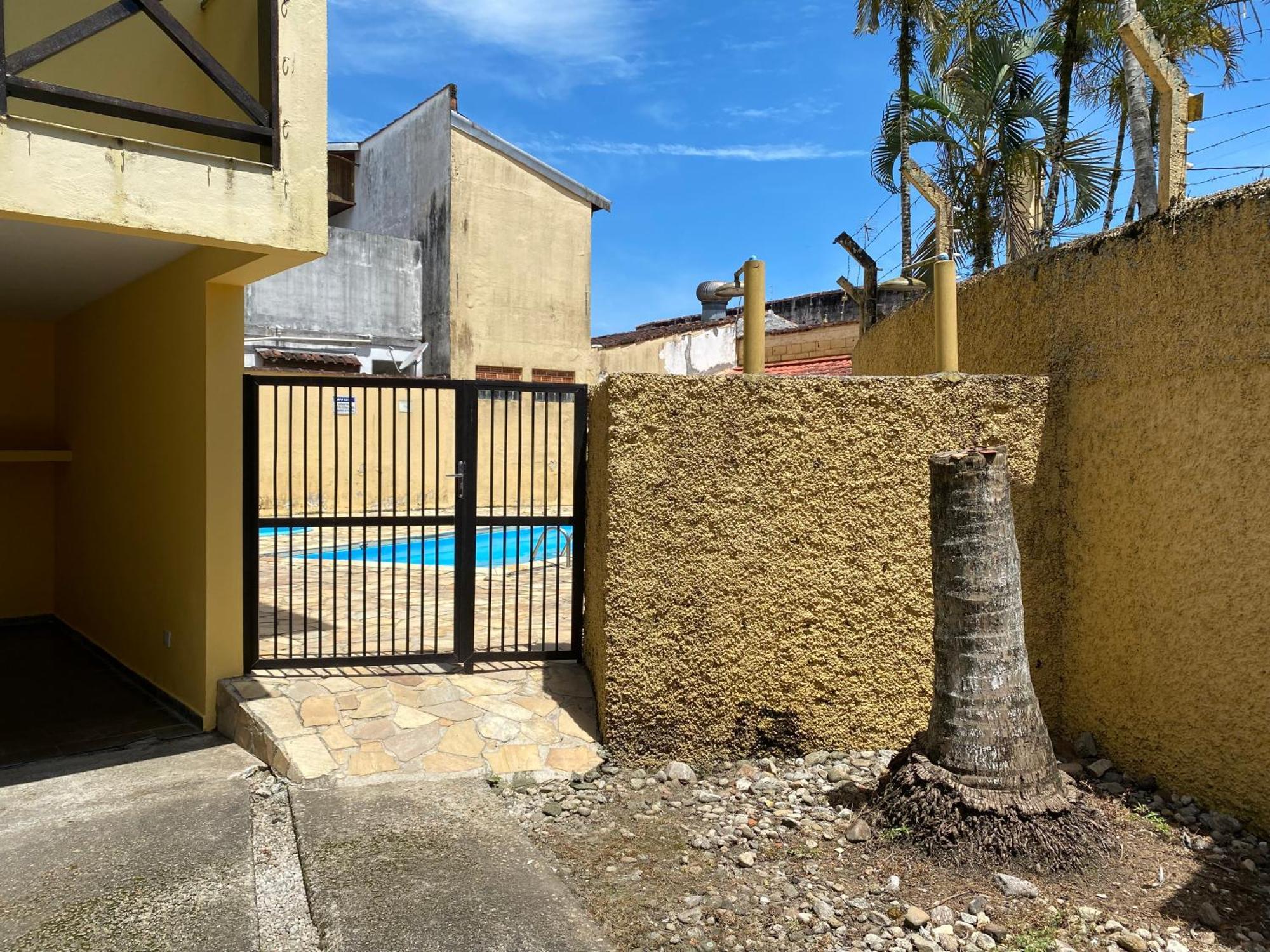 Triplex Piscina Churrasqueira Lava E Seca Wi-Fi E 2 Tvs Em Condominio Com 90M2 No Centro De Убатуба Екстериор снимка